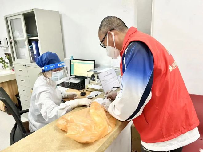 遵义24小时高价回收医保(24小时高价回收医保医保套出)